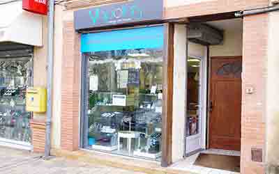 mairie de muret commerces vapoters facade